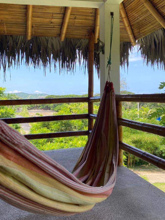 Hosteria Guachapeli Las Tunas Esterno foto