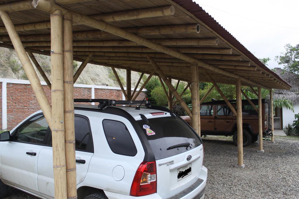 Hosteria Guachapeli Las Tunas Esterno foto